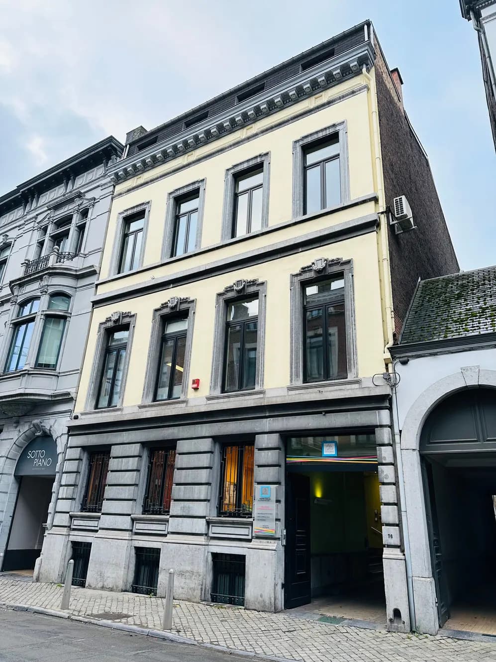 Photo de couverture de Aide Familiale (Centre Familial)