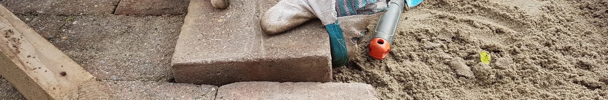 Photo de couverture de Dumont Construction